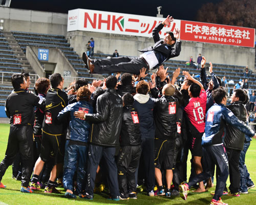 [ [ J2：第42節 横浜FC vs 北九州 ] ] | J's GOAL | フォトニュース
