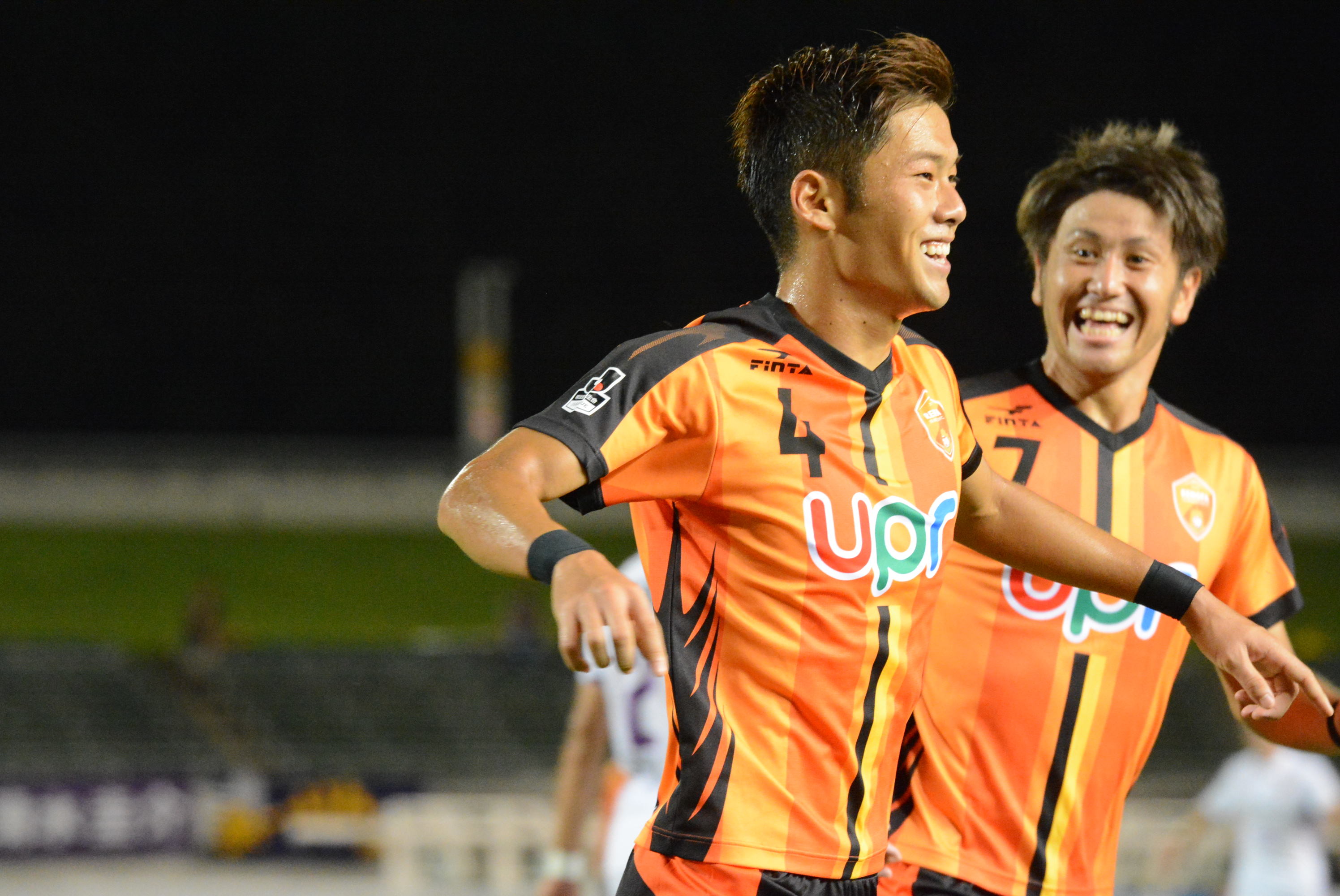 昇格1年目にしてリーグ優勝、そしてJ2昇格を成し遂げた