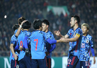 南野、原口のゴールでキルギスを下し、4連勝で日本が首位キープ!【サマリー:カタールW杯 アジア2次予選 キルギスvs日本】