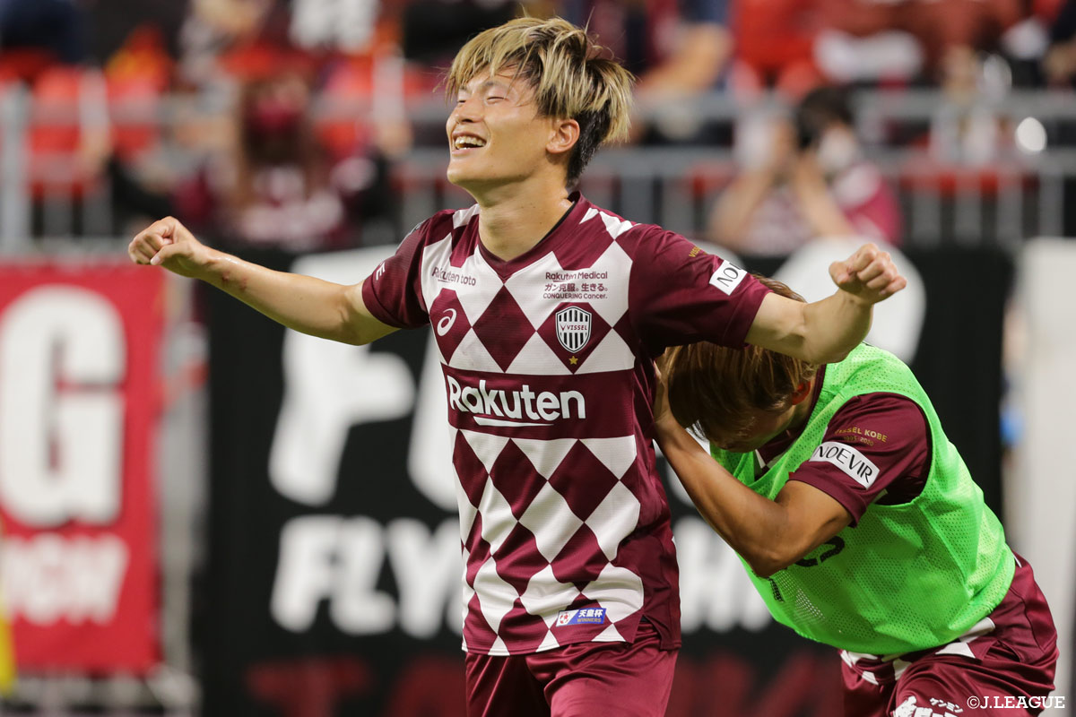 Table Leader Kawasaki Frontale Steer To Seventh Consecutive Wins While Fresh Vissel Kobe Manager Atsuhiro Miura Presents Three Points On His Debut J League Jp