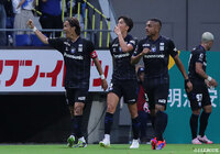 Ｇ大阪は宇佐美 貴史と山田 康太のゴールで2-1と柏を下し4連勝を達成した
