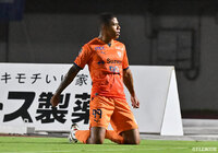 清水は2連勝で勝点を68に伸ばし、首位の横浜FCに1ポイント差に迫った