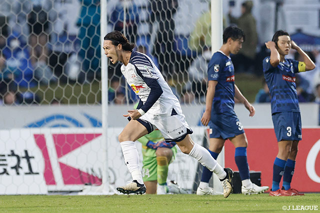 水戸が大宮に敗れ今節の昇格はならず 富山は4試合ぶりの勝利で残留に望みをつなぐ【サマリー:明治安田J2 第36節】