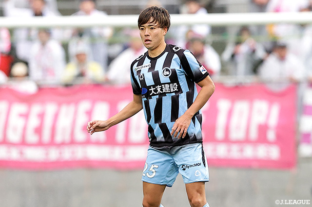 FC大阪よりMF武井が完全移籍加入【甲府】