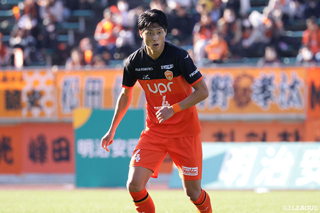 松田は昨季、山口に期限付き移籍し、明治安田J2リーグで34試合・0得点の成績でした