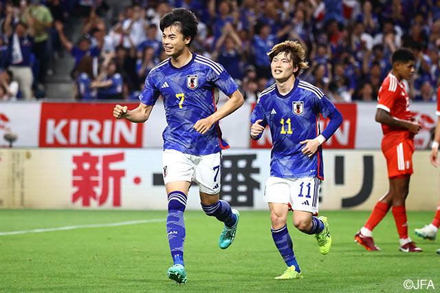 公式】日本がペルーに4-1で圧倒！伊藤、三笘、伊東、前田がゴールを