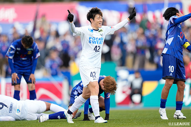 徳島が怒涛のゴールラッシュで奈良を撃破!