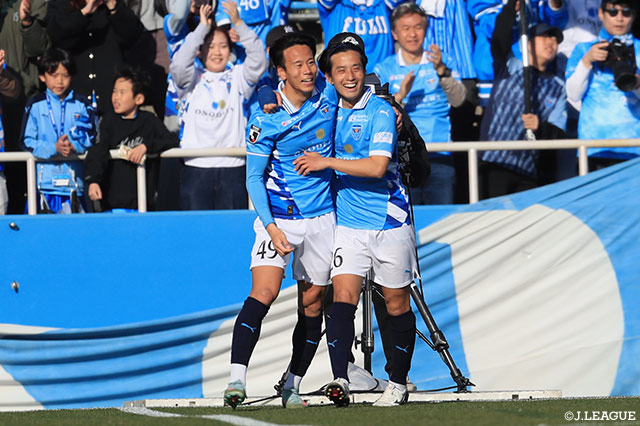 横浜FCが初勝利!仙台は無傷の3連勝