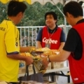 [ J2：第35節 栃木 vs 京都 ]　入場ゲートではカルビーさんがお菓子を配布していた。...