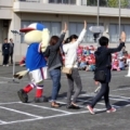 [ 横浜FM：「下田小はまっ子交通あんぜん教室」にＦ・マリノスが参加 ]　「安全な歩き方教室」では、校...